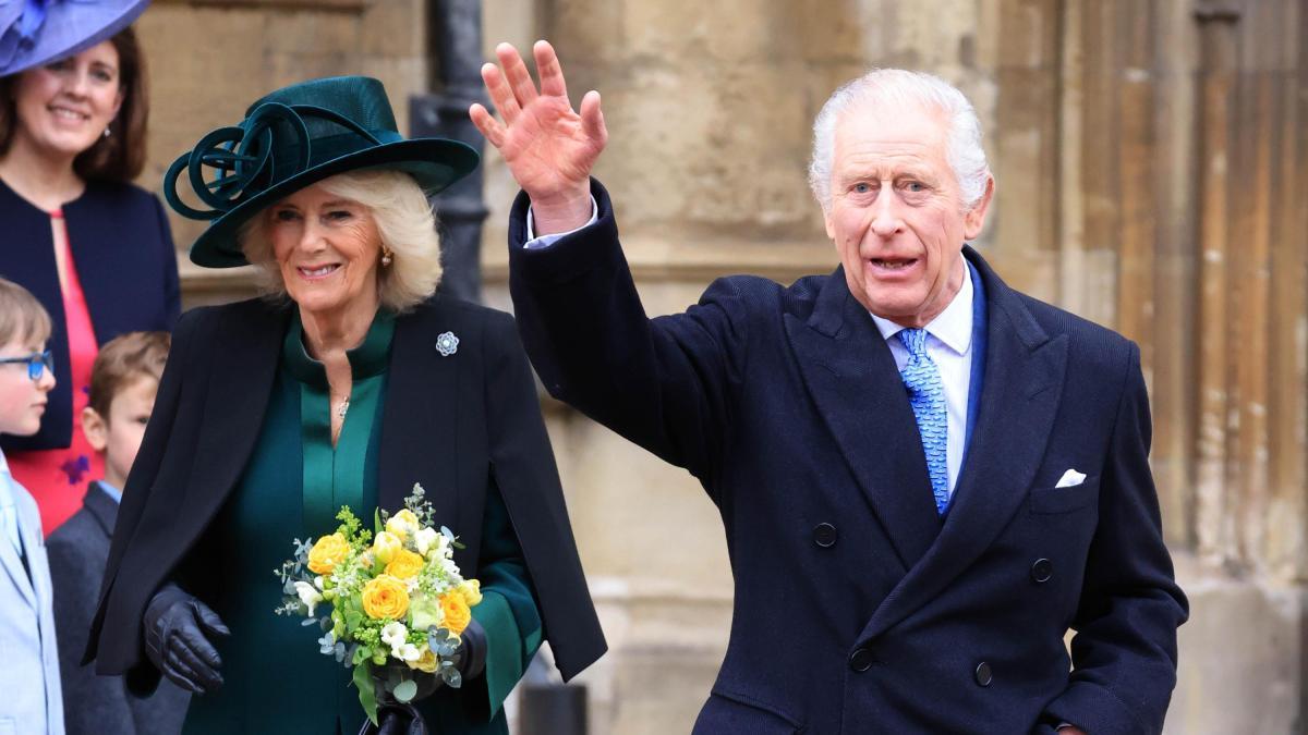El rey Carlos III reaparece en público por primera vez desde su diagnóstico de cáncer