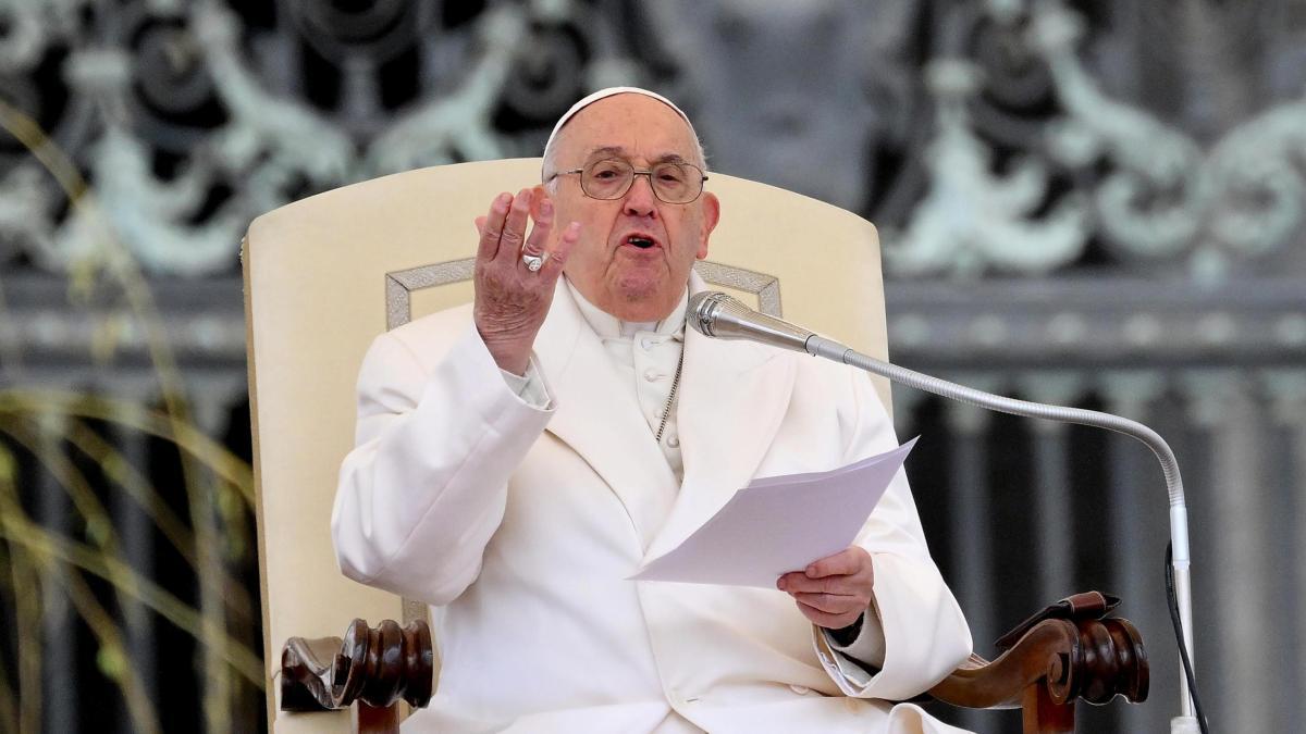 Papa Francisco asegura que Vaticano está disponible para intercambio de prisioneros entre Rusia y Ucrania