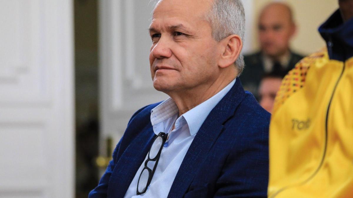 ¿Quién es Carlos Ramón González, el primer funcionario que sale del ...