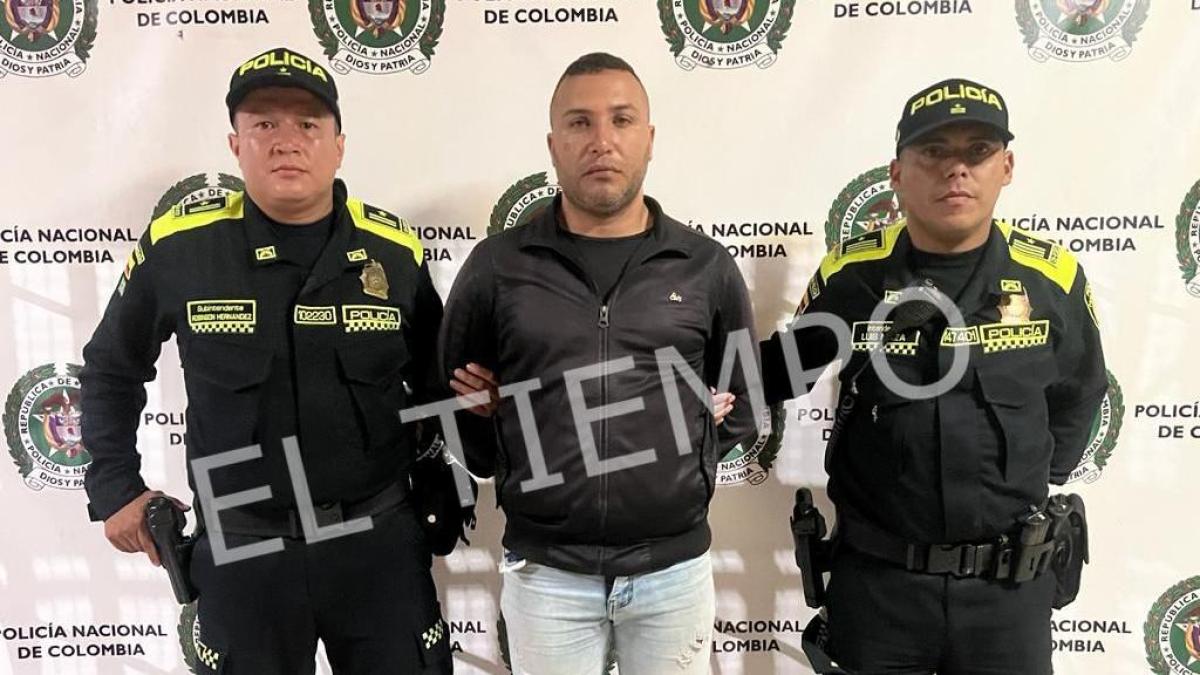 Tehlikeli kaçak Venezüella askeri Medellín'in özel bölgesinde düştü