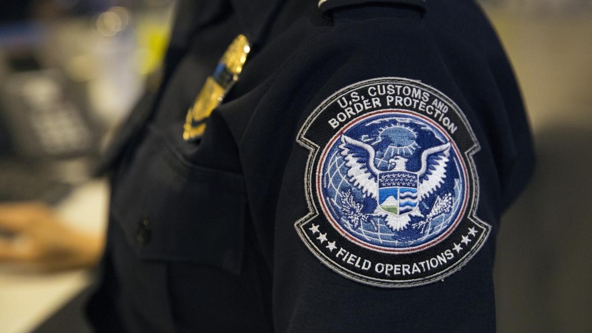 Intentaron entrar a EE. UU. de forma usual, pero CBP detectó algo que ponía en peligro el país