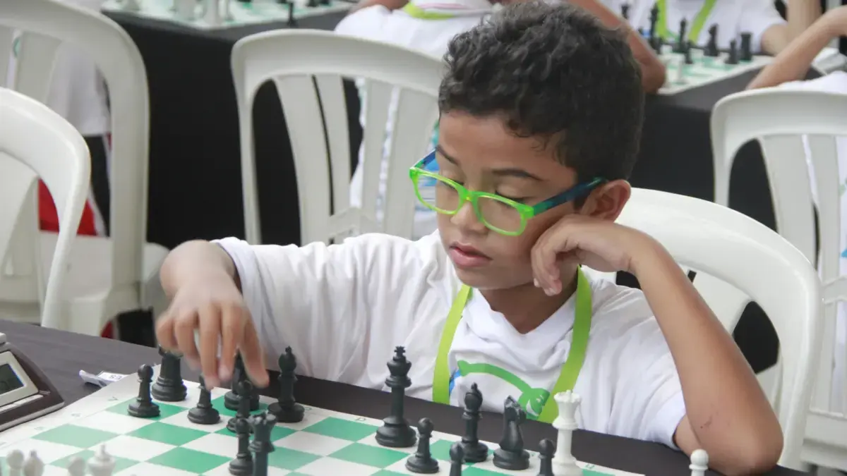Barranquilla es sede de la semifinal nacional del VII Torneo de Ajedrez del Caribe a la Rueda Rueda: compiten más de 215 jóvenes ajedrecistas
