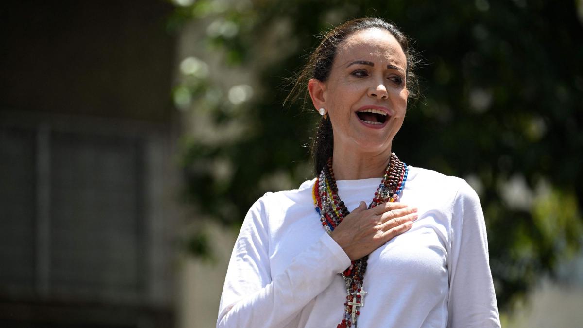 'No es verdad que lo salvó': María Corina Machado arremete contra José Luis Rodríguez Zapatero por exilio de Edmundo González