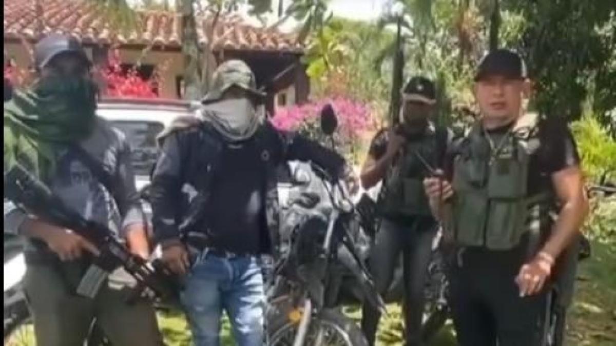 Video de hombres armados amenazando a grupos de microtráfico desata miedo en Bucaramanga por declaración de 'guerra'