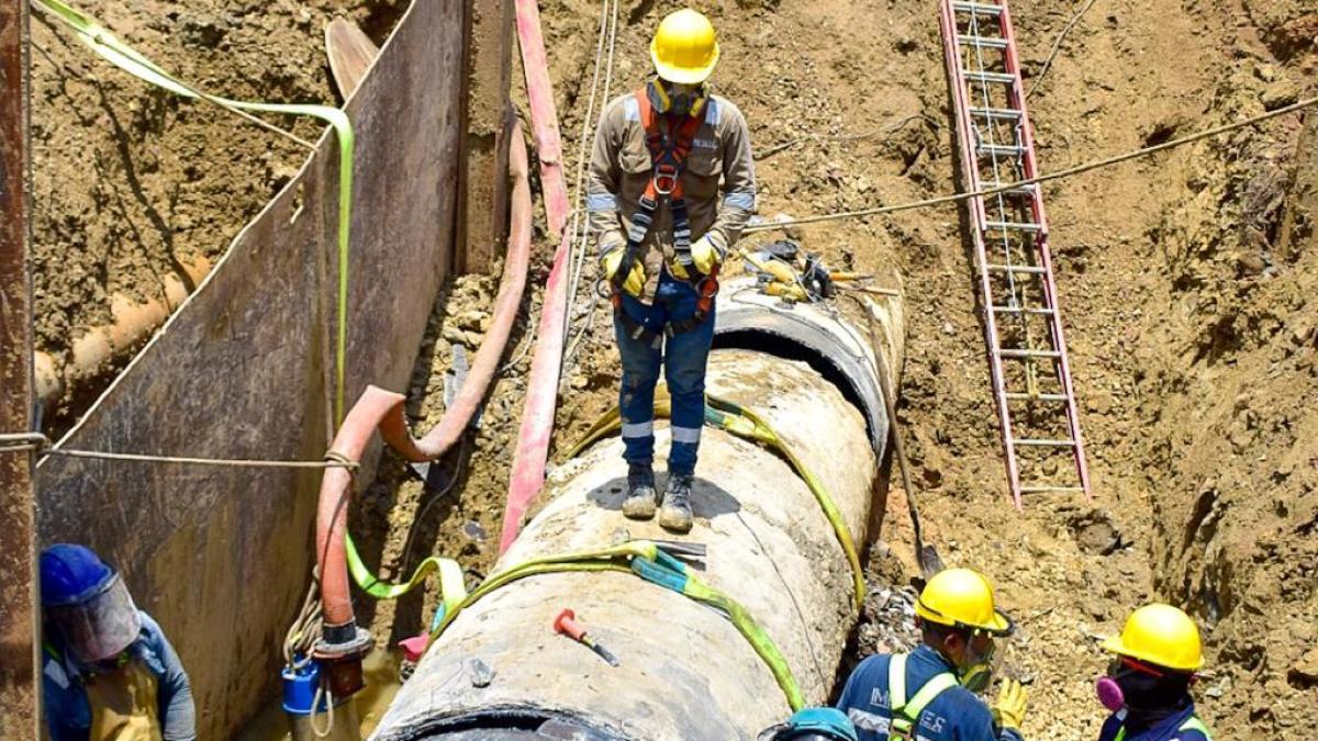 Tras parada técnica y 48 horas sin agua, ruptura de un tubo tiene de nuevo al 60 % de Cartagena sin el servicio