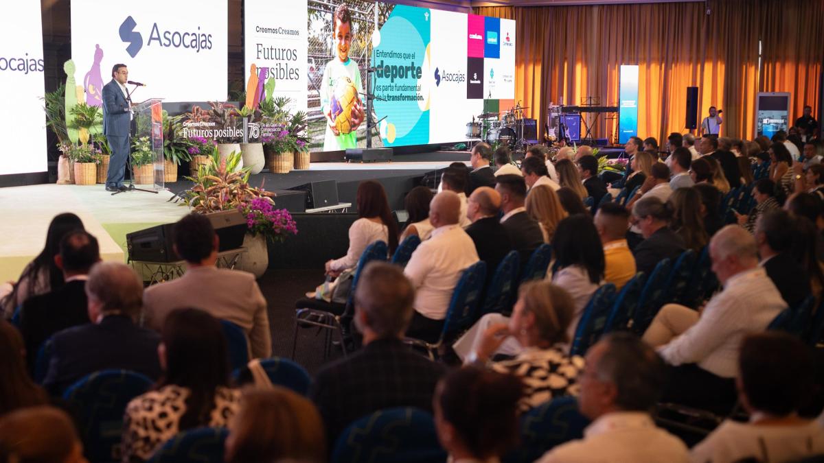'Ampliar y potenciar lo que ya se hace': arranca congreso de Asocajas con discusión sobre el futuro de las Cajas de Compensación Familiar