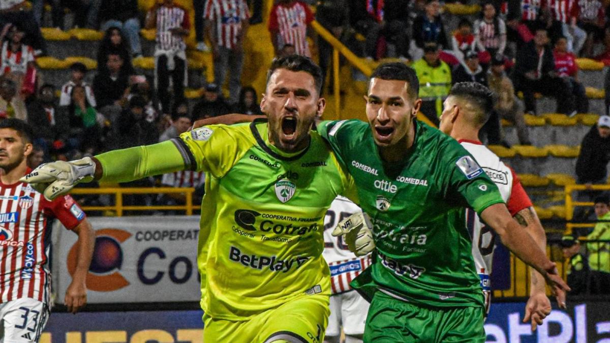 Video | Con una mala noche y una nueva polémica arbitral, Junior perdió contra La Equidad y sigue por fuera de los ocho primeros