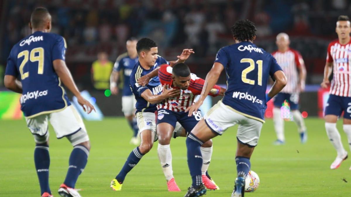 ¿Millonarios se arriesga a perder jugador clave para Gamero? Junior quiere pescar en Bogotá