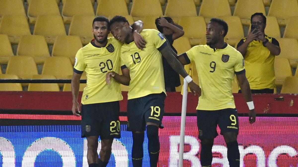 Ecuador goleó a Bolivia 4-0 y sigue en la pelea por el cupo directo al Mundial del 2026