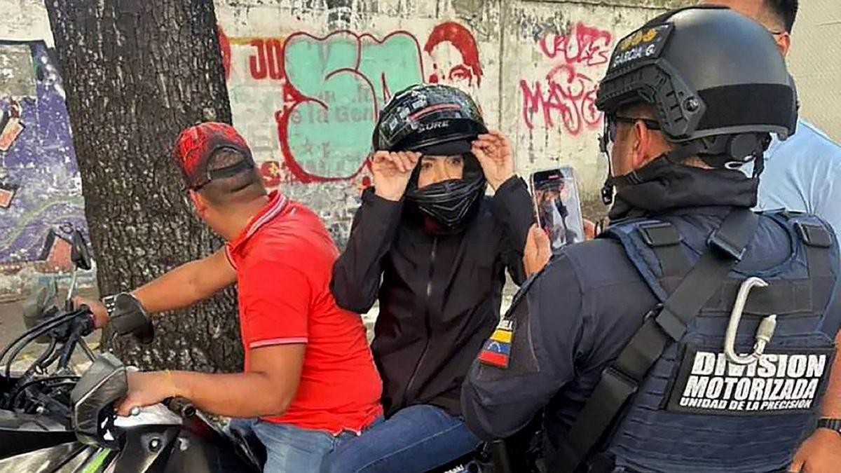 IACHR, María Corina Machado'nun tutulmasını kınadı ve 'kendisinin ihtiyati tedbirlerden yararlanan kişi olduğunu' hatırlattı