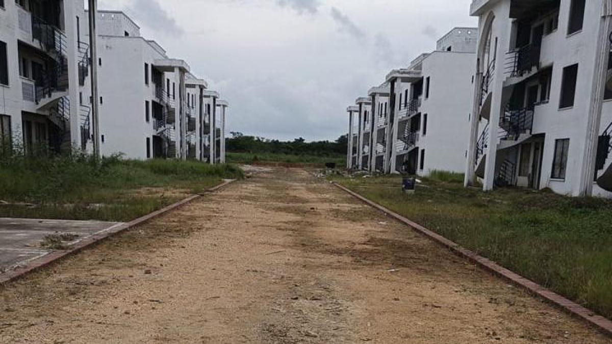 Cartagena'daki yapay ada 10 yıldır hayal kırıklığı yarattı ve hâlâ teslimatı yapmadılar