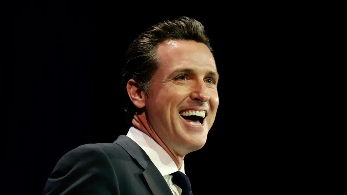 Gavin Newsom celebra esta excelente noticia mundial para los californianos