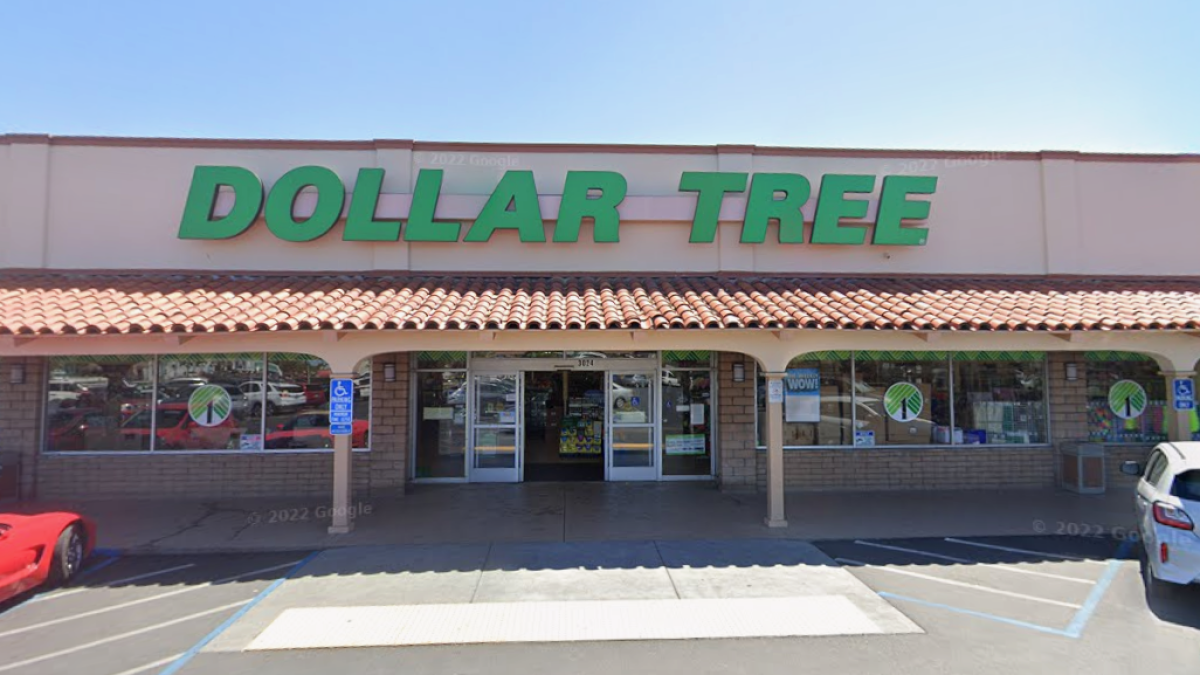 Dollar Tree tiene estos helados Snickers a un super precio (el paquete tiene varias piezas)