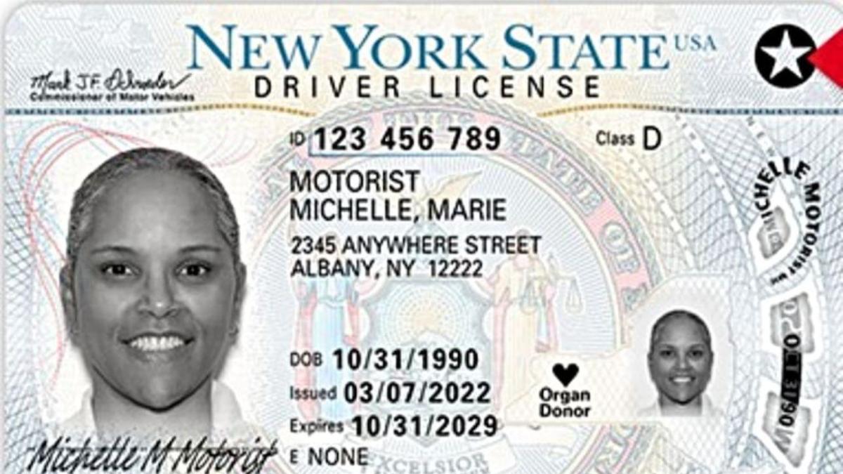 ¿Cuál es el costo para tramitar un Real ID en Nueva York?