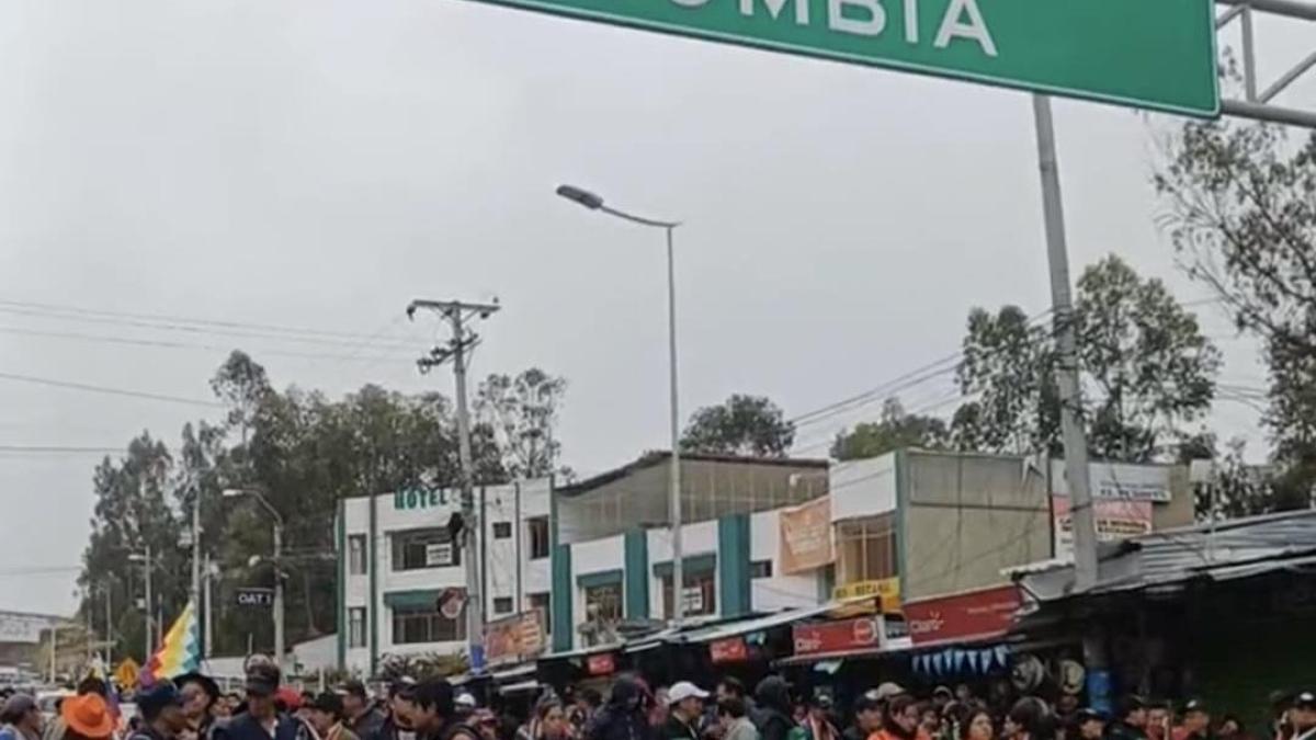 1.000'den fazla yerli insanın engellenmesi