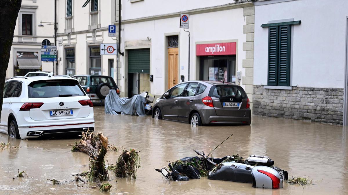 Inundaciones en el centro de Italia causan destrozos y cientos de personas evacuadas