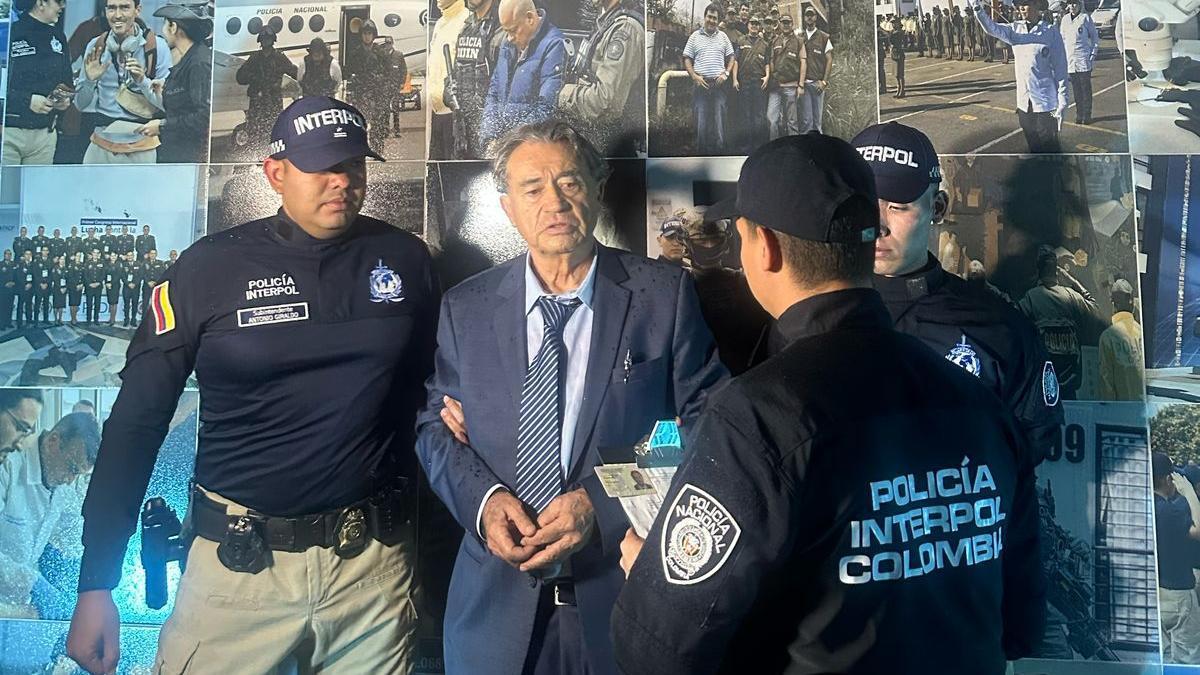 'Excapo' Carlos Lehder'in fotoğraflarının meraklı verileri, Dijín'de silah kaçakçılığı nedeniyle tutuklandı