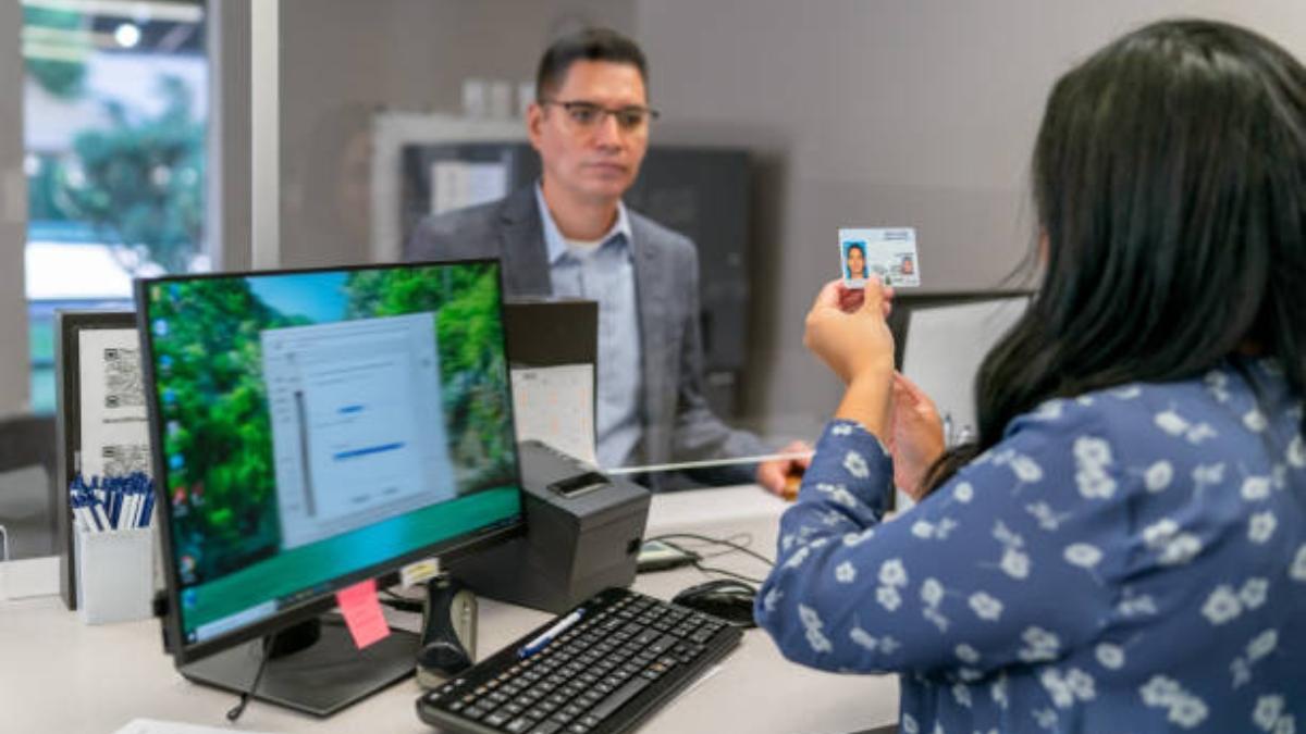 Miami ofrece esta ayuda para ahorrar a la hora de restituir la licencia de conducir en Florida