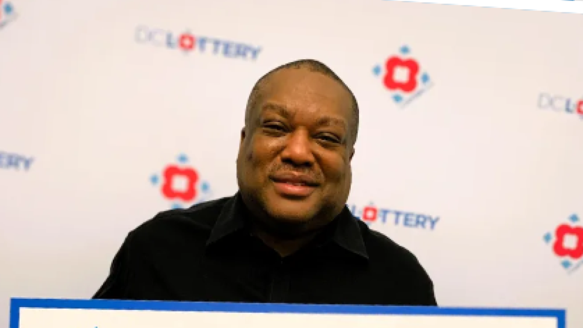 Jugó al Powerball gracias a este sueño que tuvo y se volvió millonario inesperadamente