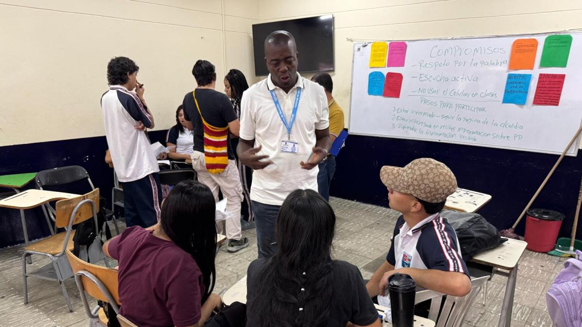 Más de seis mil jóvenes de Medellín recibirán formación para liderar la transformación social de sus comunidades
