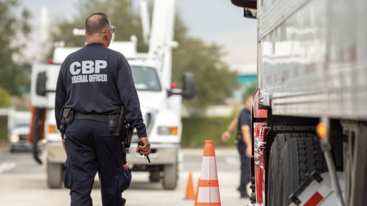 CBP advierte que todos los que entren por Texas deberán acatar estas órdenes