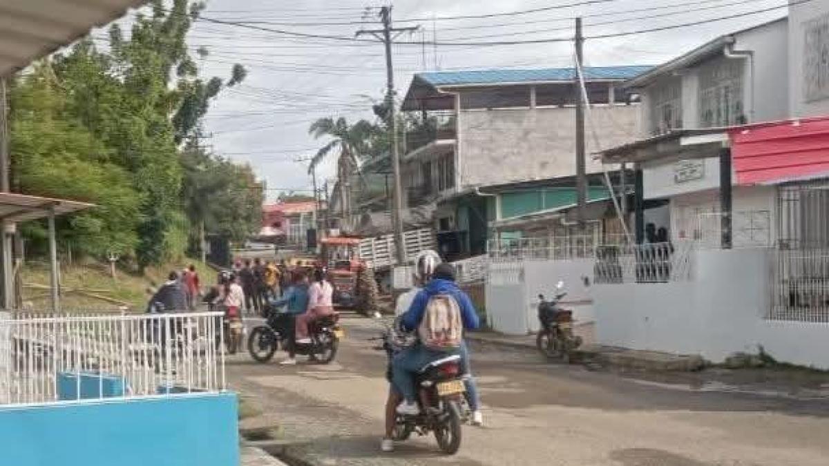 Atacan con explosivos a estación de policía en Morales, Cauca