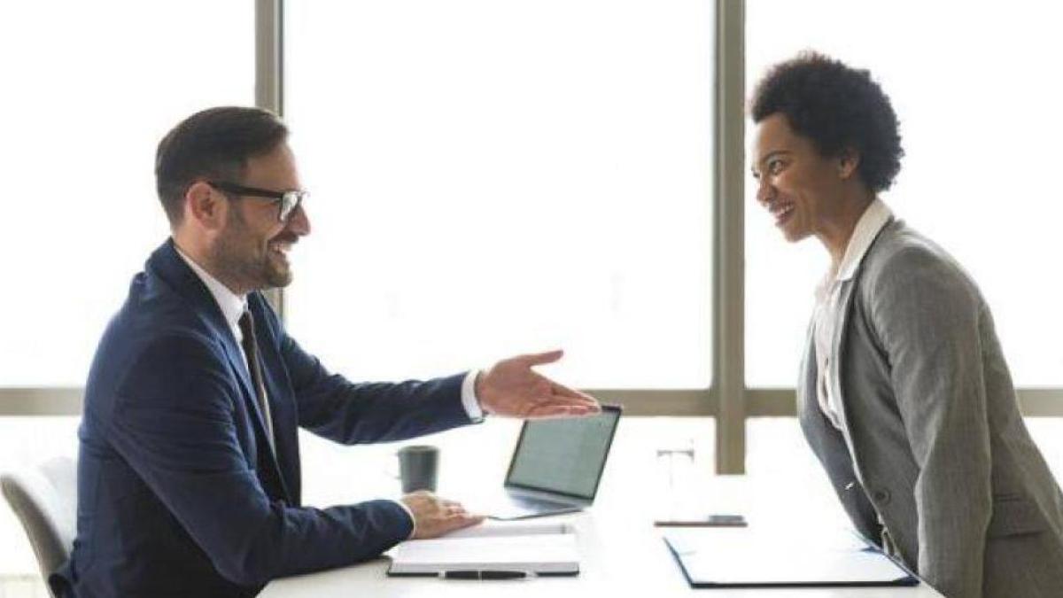 Si busca trabajo en Estados Unidos, estas son las áreas con salarios más altos