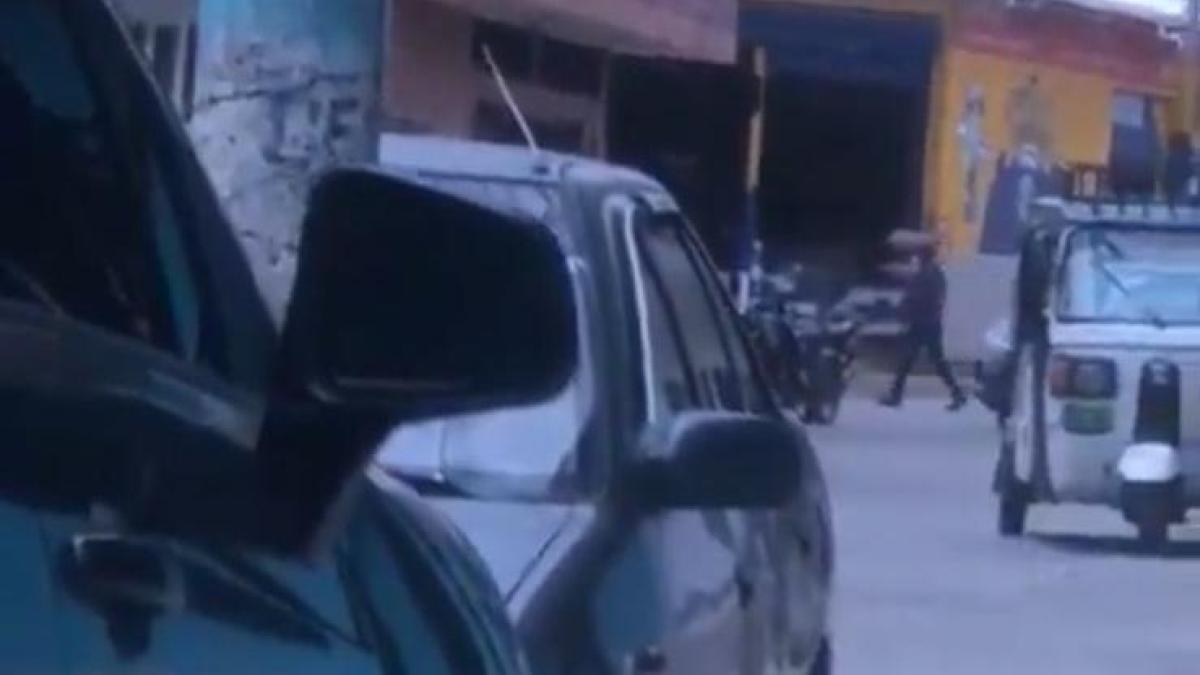 Nuevo ataque de disidentes a la Policía en Corinto, en el norte del Cauca: adulta mayor quedó herida