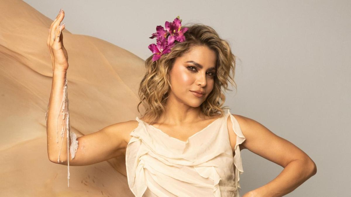 Adriana Lucía: 'Este álbum es abrazarme con esa niña que empezó hace muchos años a cantar'