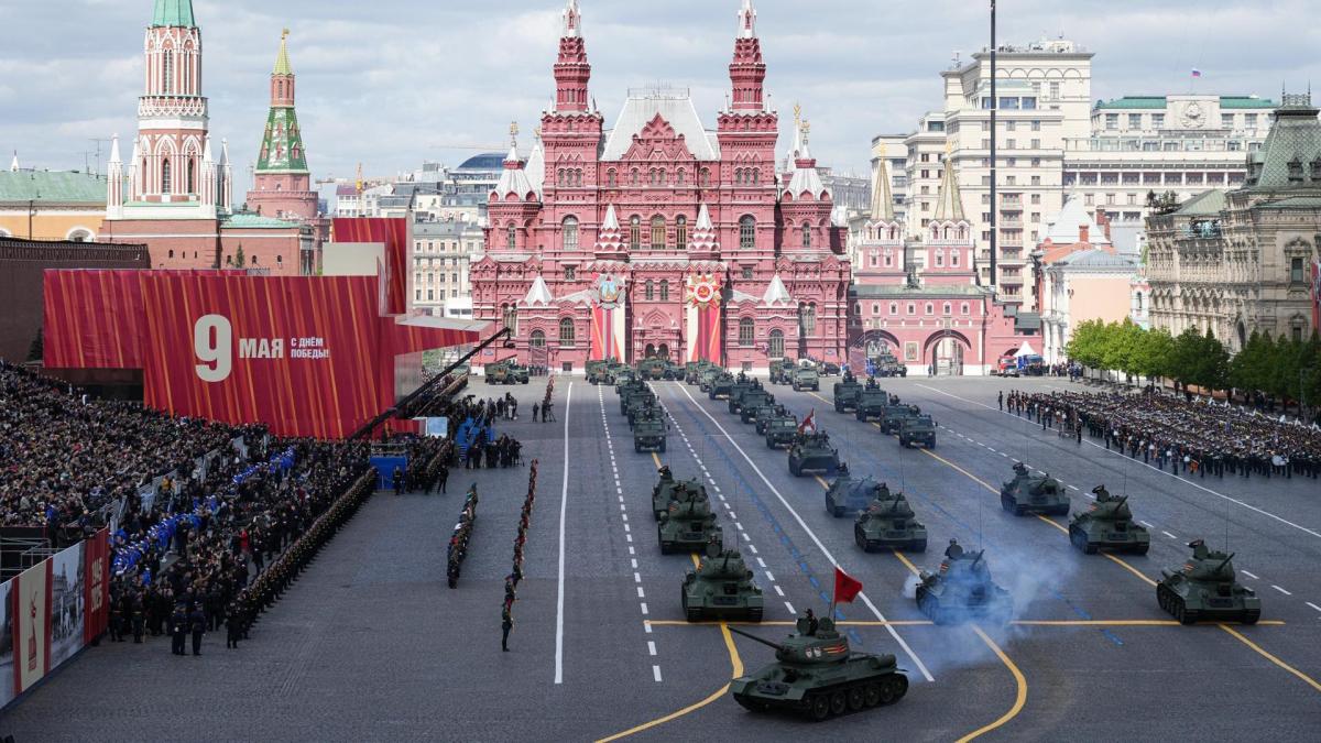 Fotos | Rusia muestra su poderío militar en desfile del Día de la Victoria; Putin defiende la invasión en Ucrania