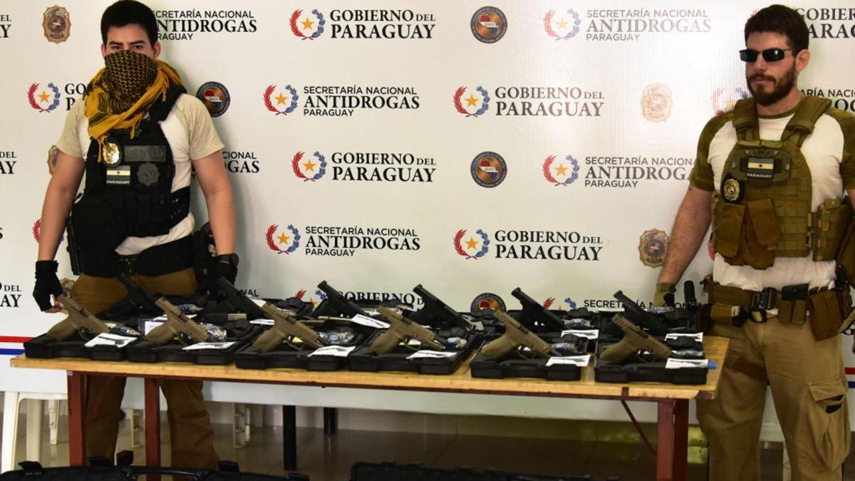 De dónde vienen las armas que alimentan la violencia en América Latina
