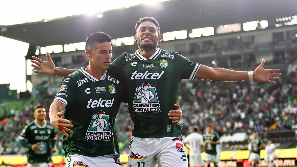 James Rodríguez no brilló, pero salió aplaudido en un nuevo triunfo del León en la Liga MX, en el que fue titular