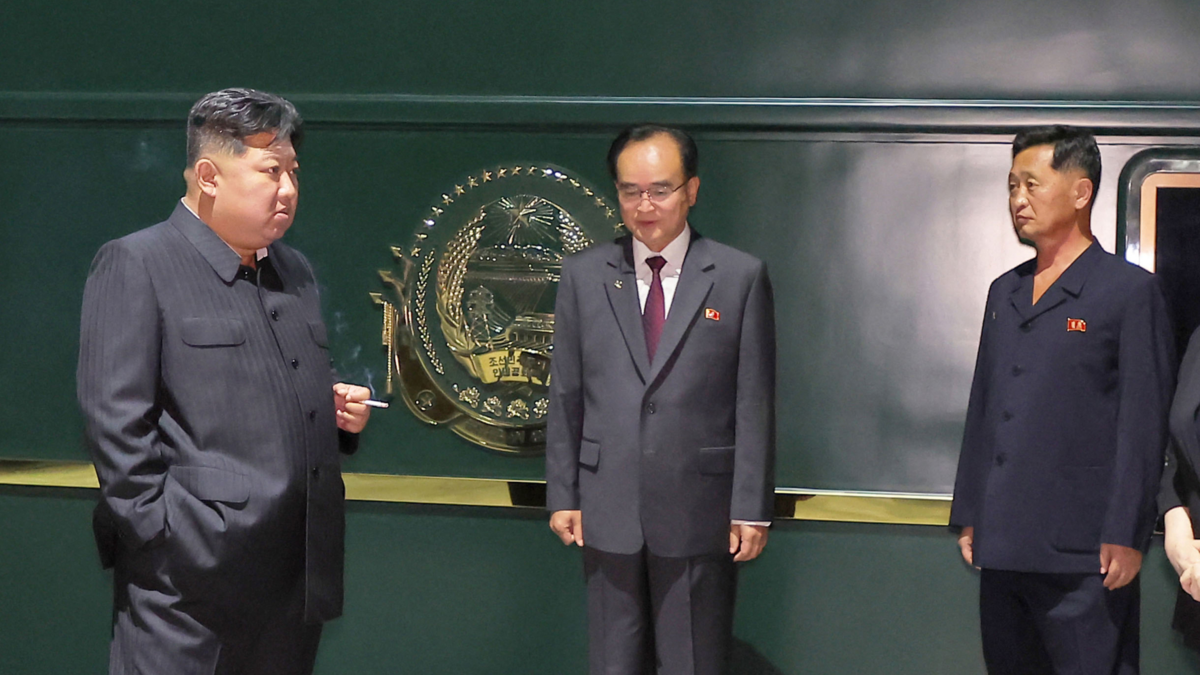 Kitajska gosti vrh s Putinom in Kimom ob obeležitvi konca kitajsko-japonske vojne, kar povzroča zaskrbljenost na Zahodu