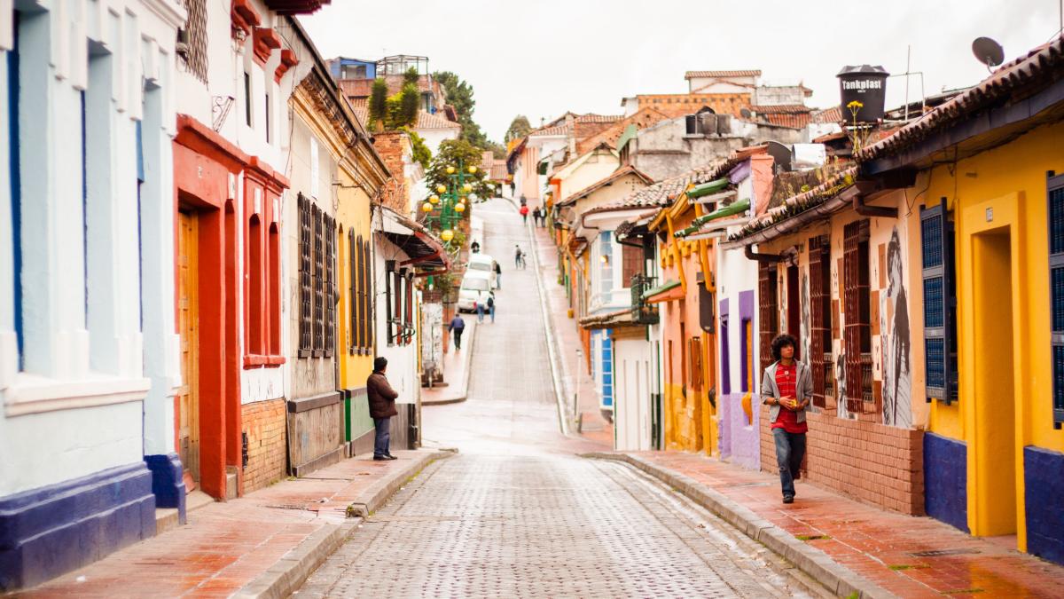 El recorrido que puede dar por un barrio de Bogotá y lo dejará helado por su belleza