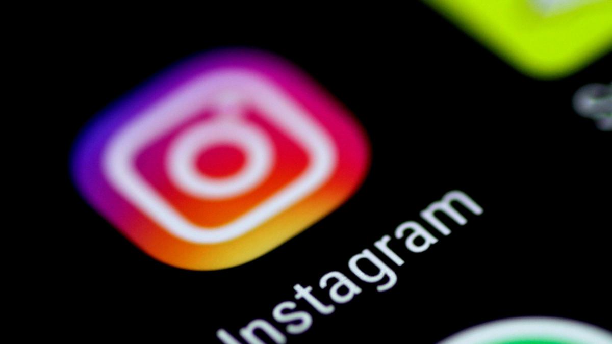 Is it possible to set a password for chats on Instagram?  We're telling you