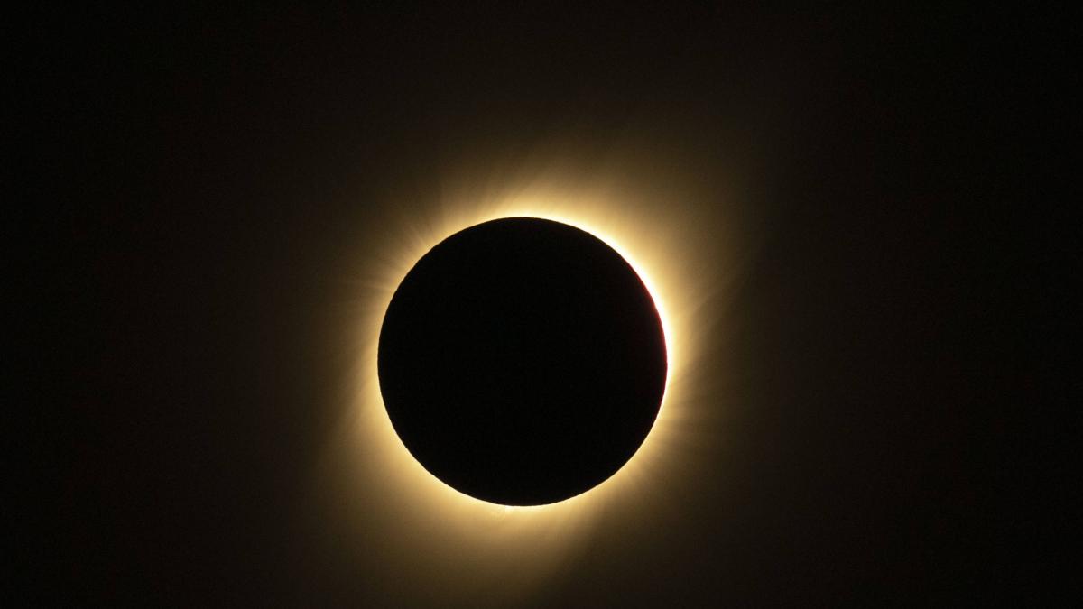 Eclipse de Sol: ciudad de EE. UU. aconsejó abastecerse de alimento por este peligro