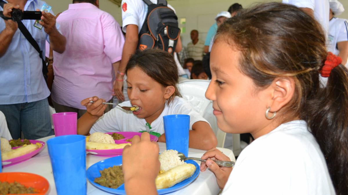 Cartagena: Estudiantes iniciarán clases con el PAE y servicios de aseo