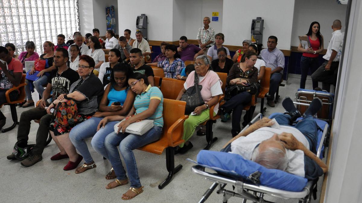 Medellín: activan plan de contingencia por ocupación del 125 % en los servicios de urgencias