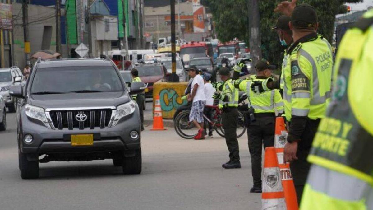 ¡Sea precavido! Pico y placa en Bogotá para el martes 13 de agosto de 2024 