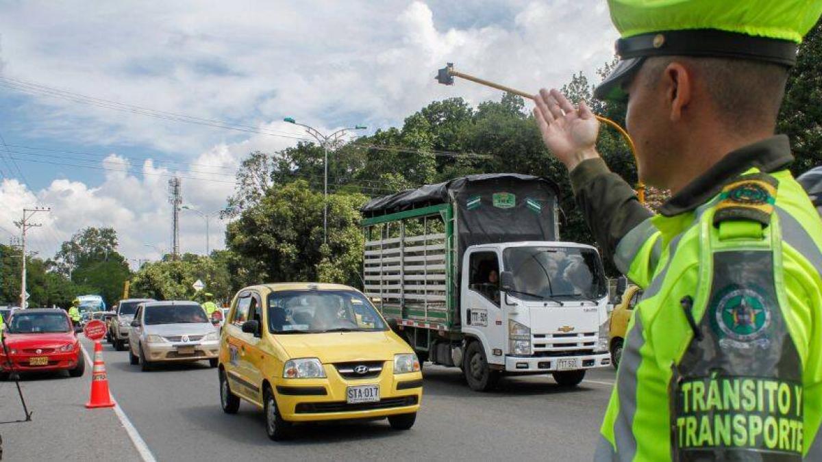 EN VIVO | Siga el minuto a minuto del plan retorno a Bogotá: pico y placa regional, trancones y accidentes del lunes festivo por el ‘Día de la raza’ 