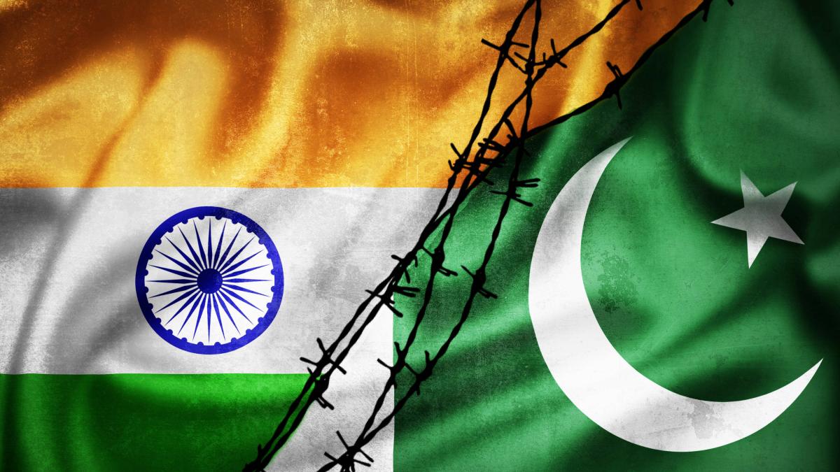 Continúa la escalada de tensión entre India y Pakistán: van 80 muertos por los combates y crece temor de una guerra