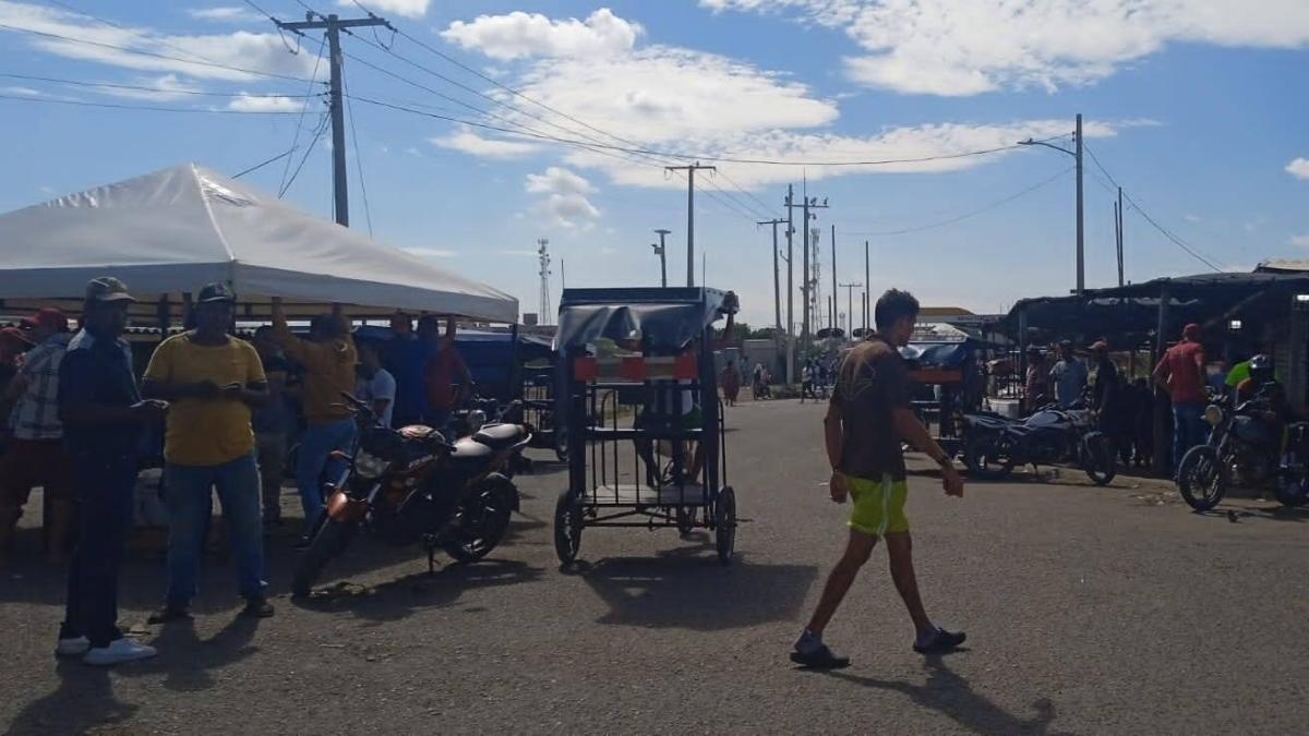 Colombia firma acuerdo comercial con empresas coreanas para construir terminal de GNL en La Guajira