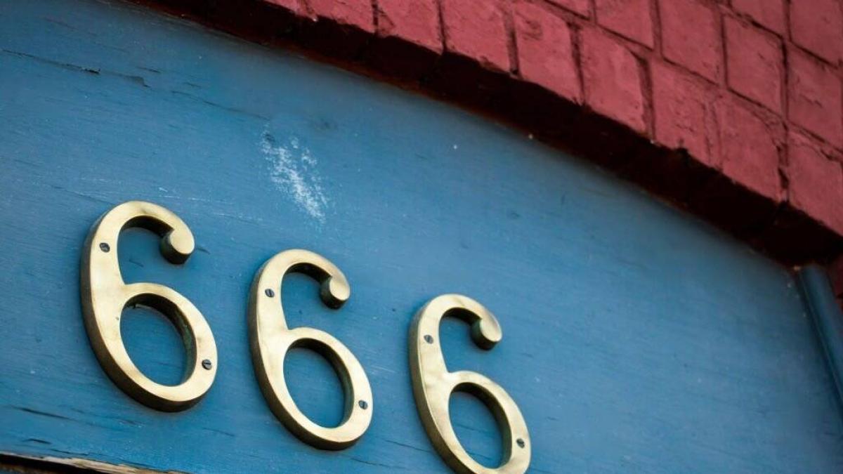 ¿Qué significa el número 666 y cuáles son los mitos que existen?