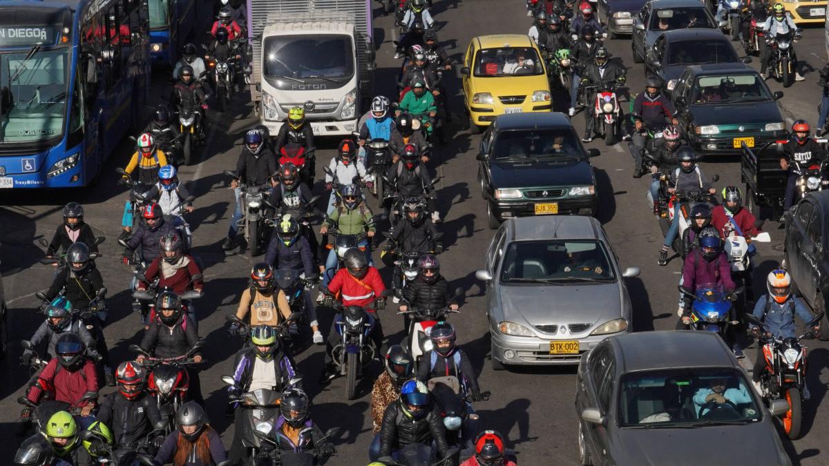 Seis de cada 10 motos que circulan en Colombia no tienen Soat y generan un hueco al año de 2,5 billones de pesos