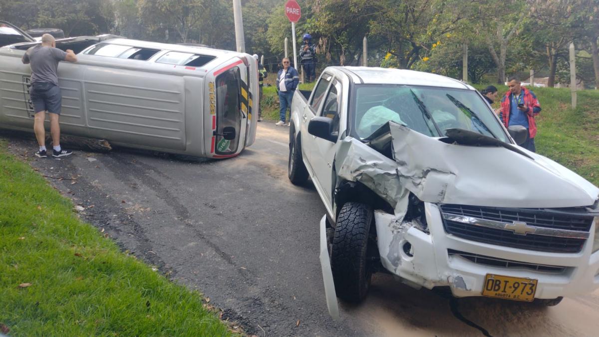 Grave accidente de ruta escolar en la Circunvalar deja 14 menores afectados