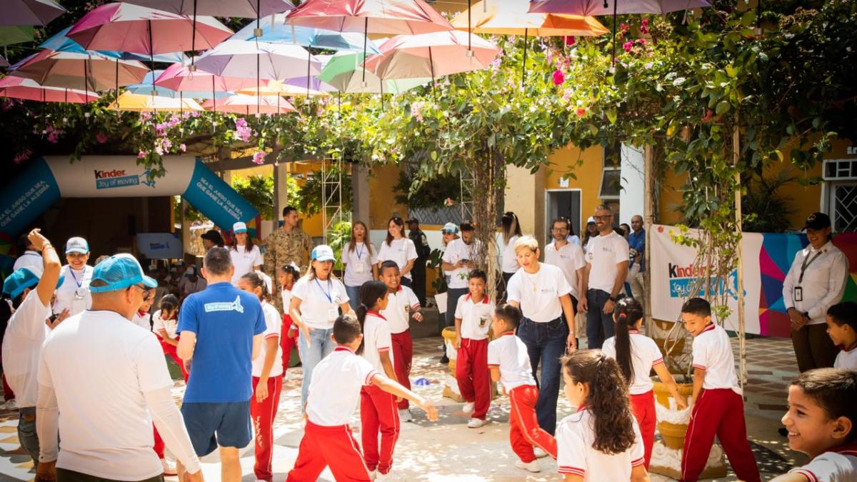 Gobierno suscribe alianza con Grupo Ferrero por la educación en Colombia