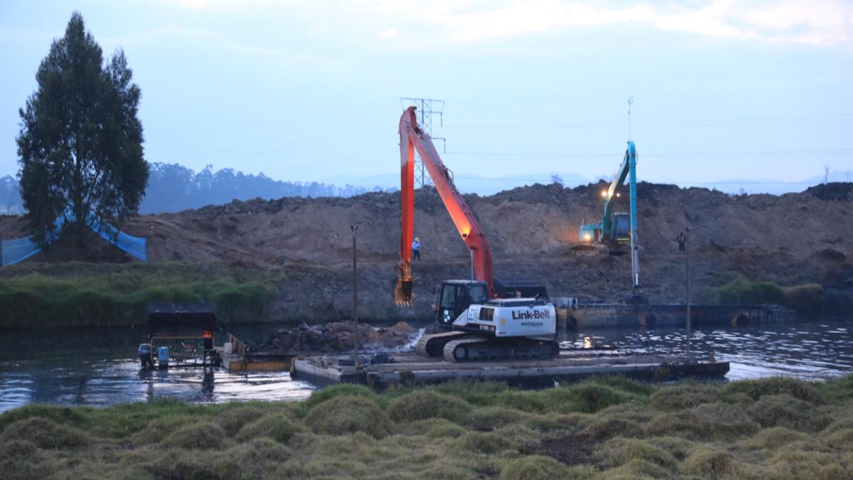 Retiran sedimentos en 68 kilómetros del río Bogotá para evitar inundaciones por lluvias