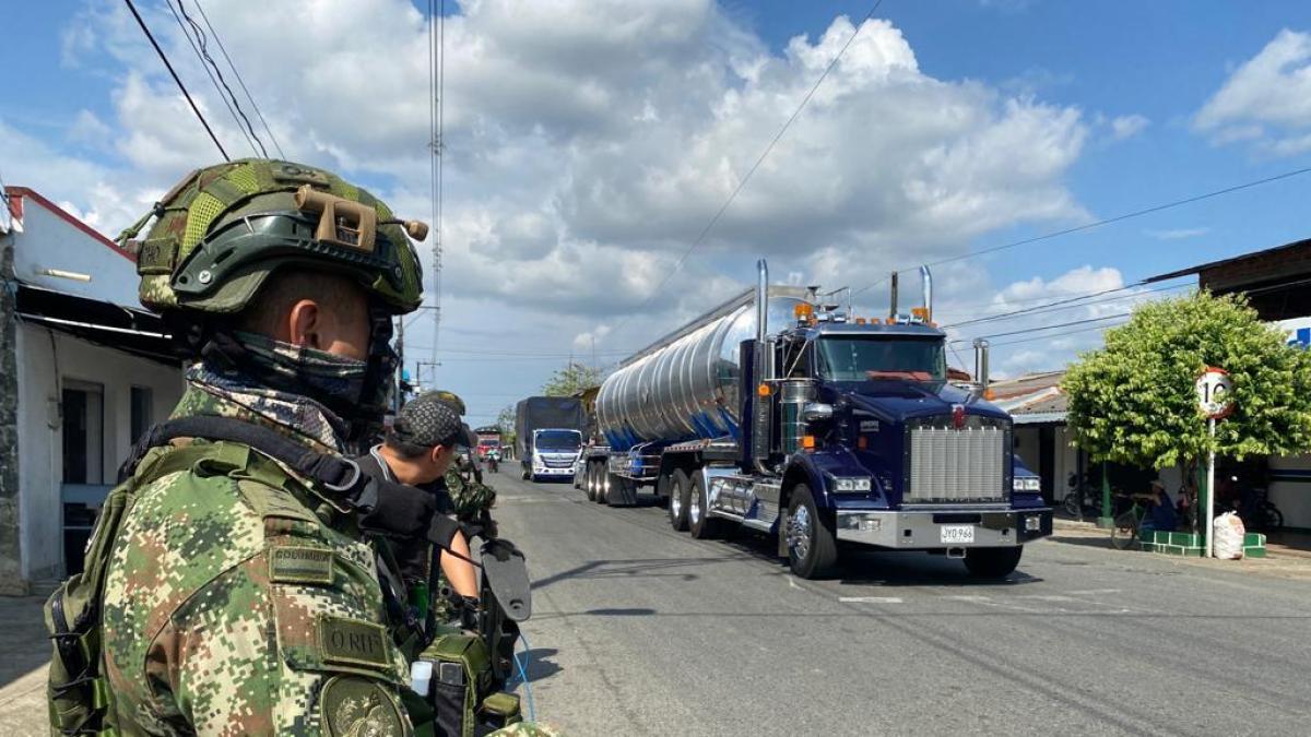 Gobernación del Valle del Cauca busca que MinMinas no le suministre gasolina a estaciones de servicio ilegales en Jamundí 