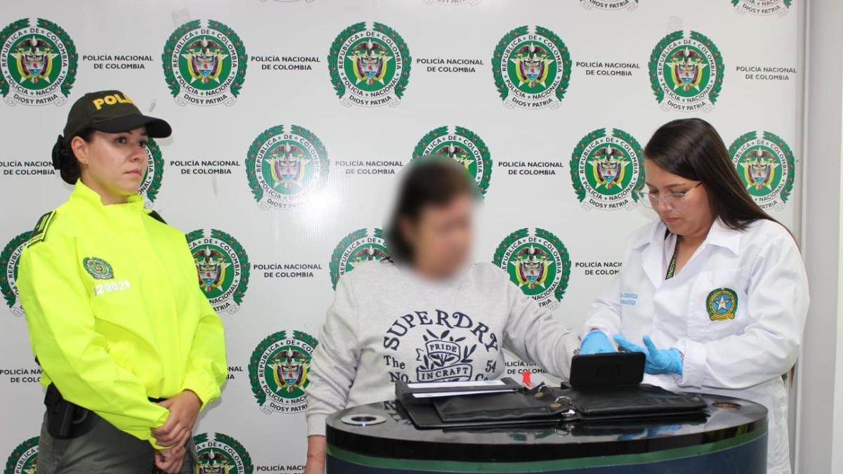 Belgelerde sahtecilik yapan 11 kişi tutuklandı