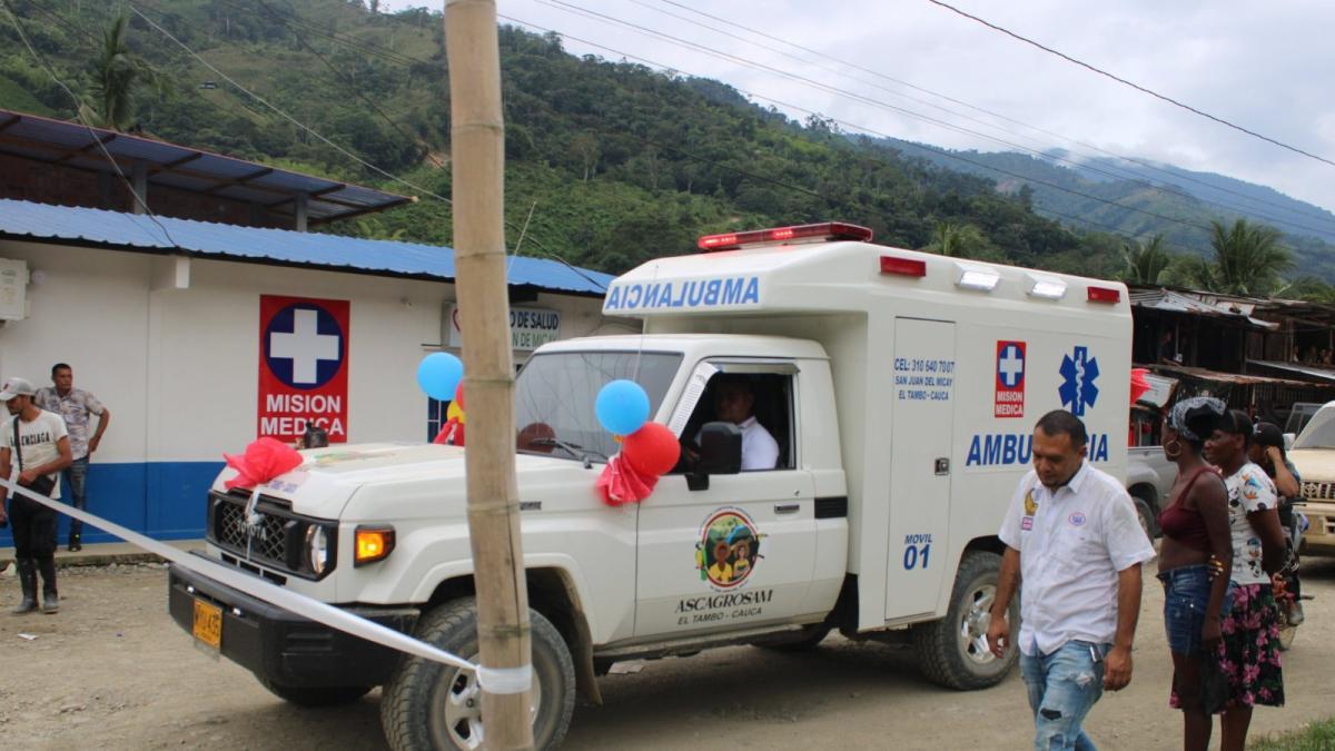 Community Savings Used to Purchase Ambulance in San Juan de Micay, Cauca: Army Responds to Controversy